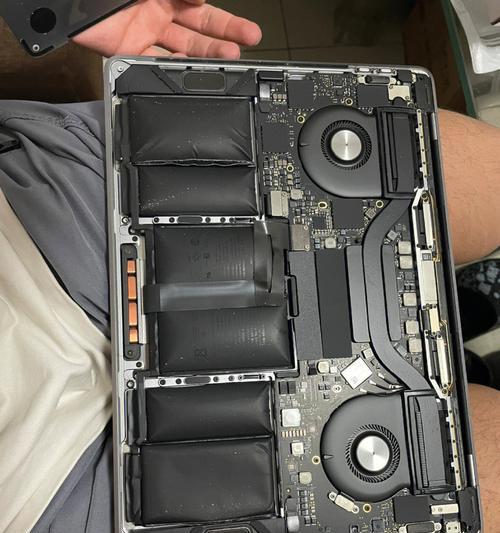 iPhone免费更换电池攻略（如何免费更换你的iPhone电池，省钱又省心）