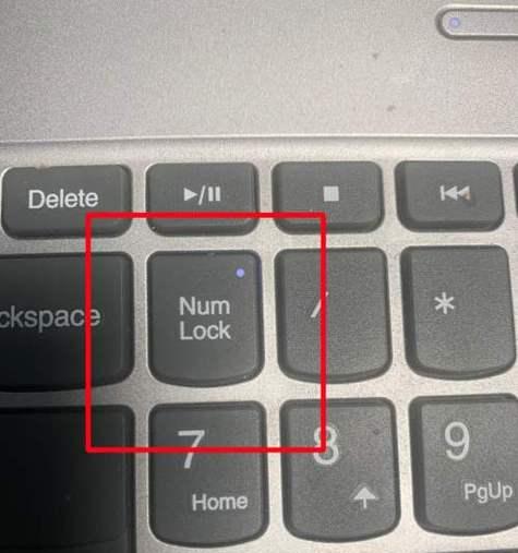 探秘电脑键盘符号的输入方式（从基础到高级，轻松掌握键盘符号输入技巧）