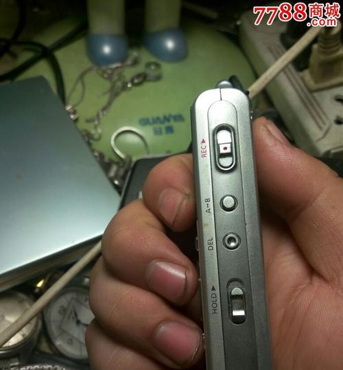 如何录制高质量音频？（掌握关键技巧，打造清晰纯净的录音效果）