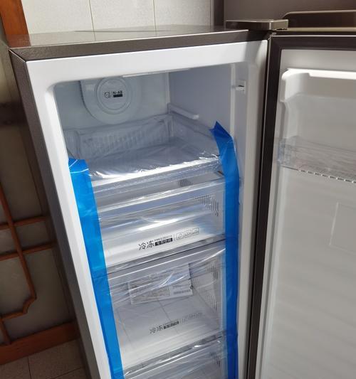 海尔冰箱冷冻板掉了怎么办（解决海尔冰箱冷冻板掉落问题的方法）