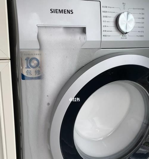 洗衣机清洁（简单易行的清洁方法）