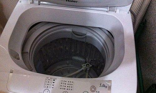 洗衣机显示E2代码问题的解决方法（如何处理洗衣机不脱水且显示E2代码的故障）