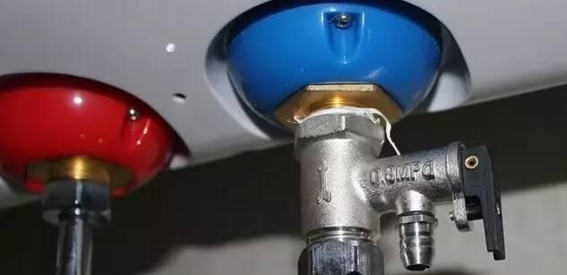 热水器水管出水量过大的原因及解决方法（热水器出水过多的危害及如何有效调节水量）