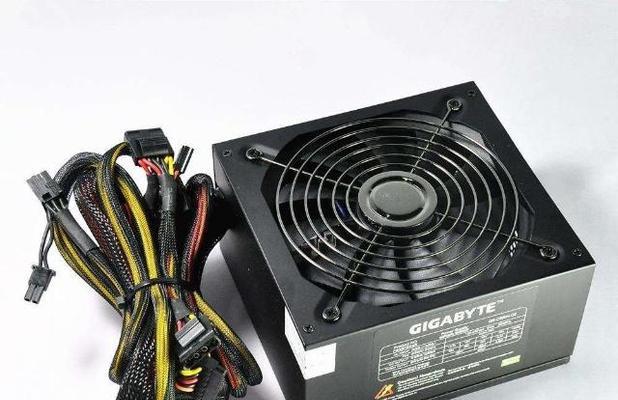 电脑电源选择标准及常见误区是什么？