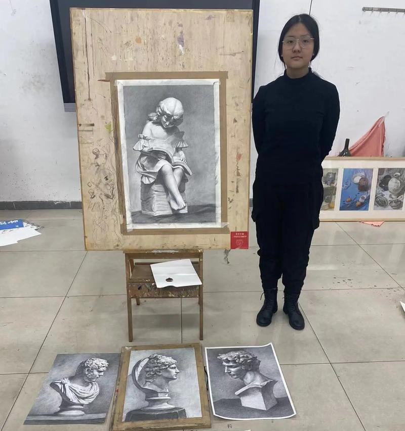 美术架支撑手机的方法有哪些？效果如何？