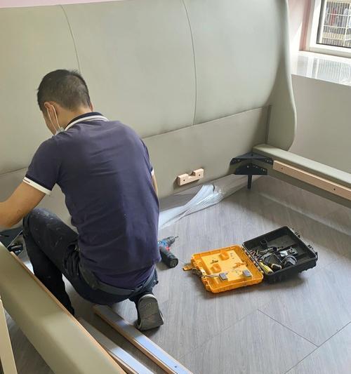 手机床靠支架怎么安装？安装步骤和注意事项有哪些？