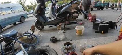 电瓶车电瓶损坏怎么修理？需要哪些工具？