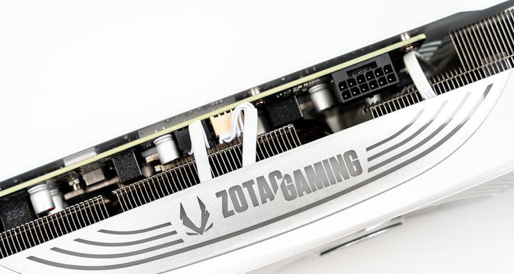 闪鳞g300机械硬盘安装步骤是什么？