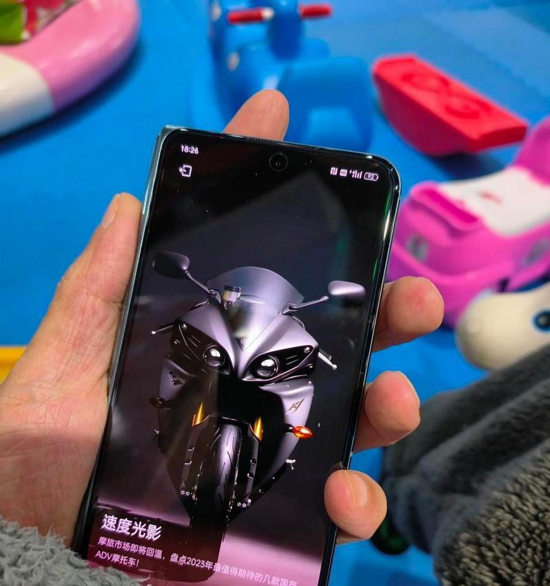 折叠小屏手机枪的折叠方法是什么？如何操作？